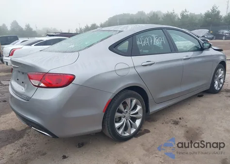 2015 Chrysler 200 S z USA, uszkodzony, nr VIN 1C3CCCBB8FN668083